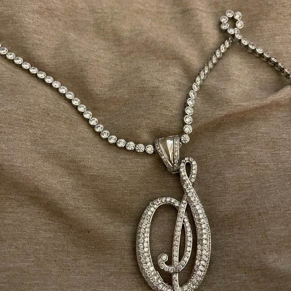 Pace’ Initial S - Picture 2 of 2